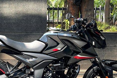 Bajaj Pulsar N Std On Road Price Rto Insurance Features