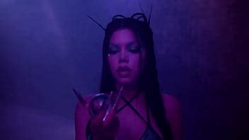 Kenia OS Flores Vídeo Oficial XVIDEOS