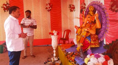 अंशुमन यूथ क्लब के द्वारा भव्य गणेश पूजा पंडाल कक आयोजन किया गया लोक