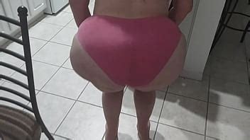 Sacudidas rápidas de tetas y culo XVIDEOS