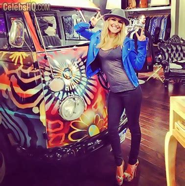 EXCLUSIVE Hayden Panettiere Hot Pics See Inside