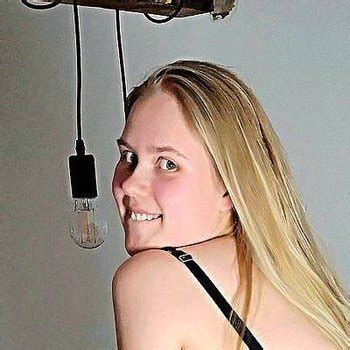 Maja Meer Babe Page Watch This Adult Model On FreeOnes