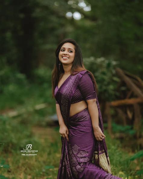 Chubby Mallu Beauty Ann Maria Hot Outdoor Saree Photoshoot Glamsundari In