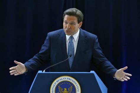 Judge Recuses Himself From Disney Lawsuit Against Florida Gov Ron Desantis Flipboard