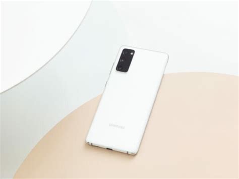 Разбираемся с Samsung Galaxy S20 FE: В чём разница с Galaxy S20 ...