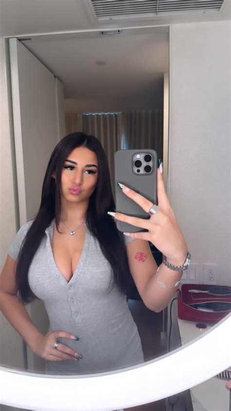 Sam Frank Nude Porn Photos NudePicsHD