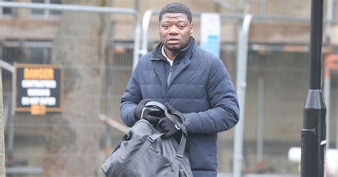 Lake Bell Breaks Silence On Humiliating Nude Photo Leak How It Informed Pam Tommy Directing