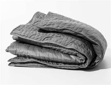 This Weighted Cooling Blanket Helps You Sleep In Hot Weather