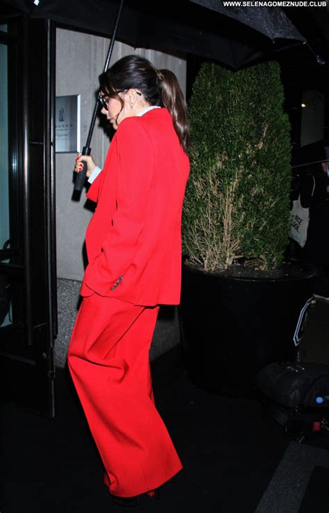 Victoria Beckham No Source Posing Hot Sexy Beautiful Celebrity Babe Nude Celebrities Mobile