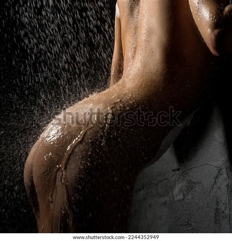Nude Blonde Having Shower Cropped Rearview Stock Photo 2244352949 Shutterstock
