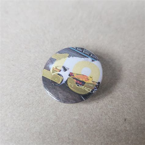 [Sweater of Champions] Abu Dahbi : r/formuladank