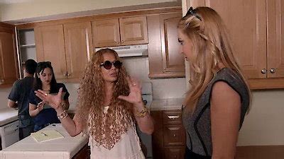 Watch Rica Famosa Latina Season 3 Episode 1 Captulo 1 Online Now