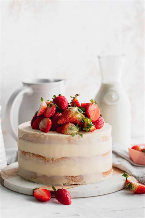 Strawberry Semi Naked Cake Stephanie S Sweet Treats