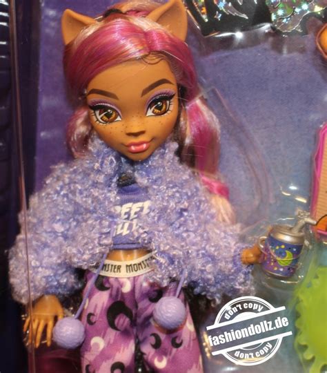 Monster High Creepover Party Clawdeen Wolf Fashiondollz Info