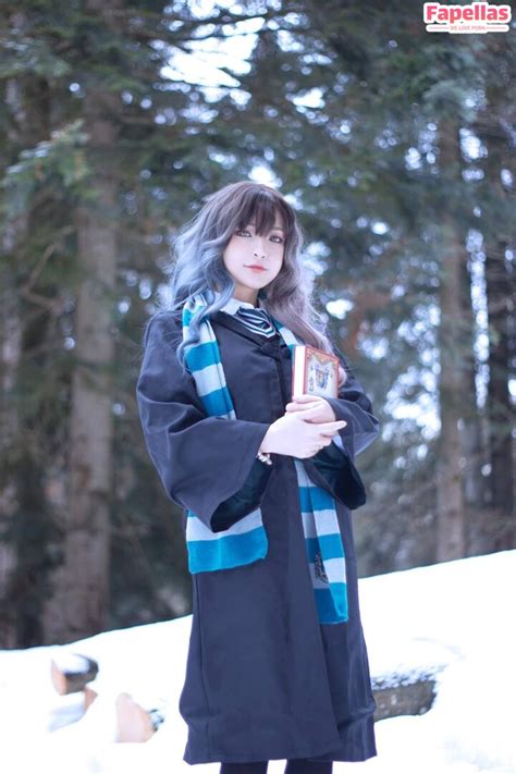 Phung Phuong Hanh Aka Yuji Koi Aka Yuji Hannah Nude Leaks Fapellas