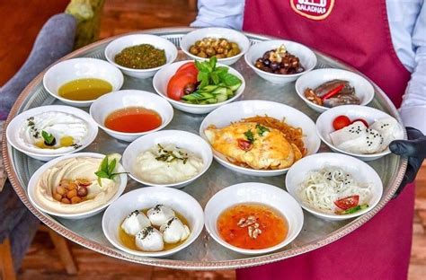 ILoveQatar.net | Middle Eastern breakfasts to try in Qatar