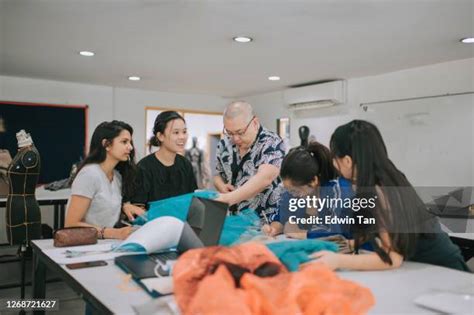 Fashion Classroom Photos And Premium High Res Pictures Getty Images