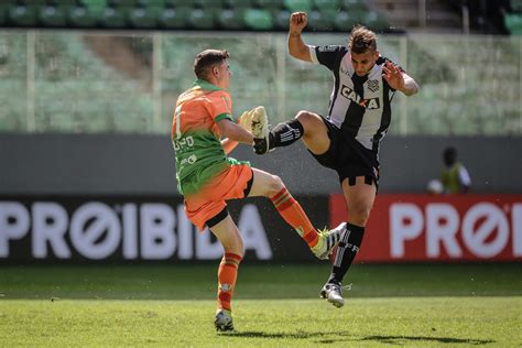 Carlos Alberto Estreia Mas Figueirense Perde Para O Am Rica Mg Na