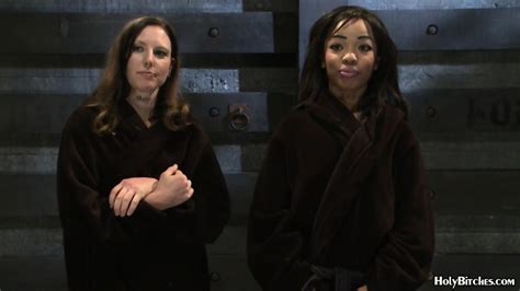 Milfs With Nice Boobs In Naked Police Lineup