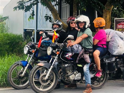 Ho Chi Minh Do Hanoi 15 Dniowa Wycieczka Motocyklowa Z Przewodnikiem