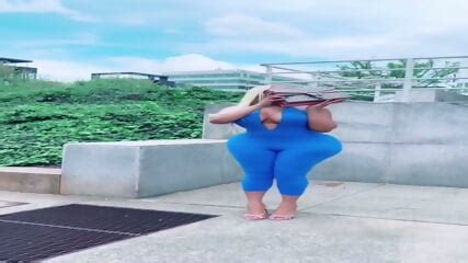 Moriah Mills Fuck And Welcome