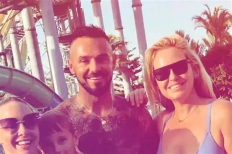 ITV This Morning S Josie Gibson Looks Incredible As She Poses In Bikini On Holiday With Son OK