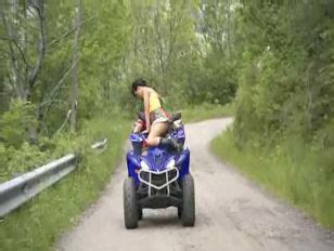 Lady Mai Outdoor Sex