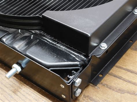 New Production Radiator Wshroud Aluminum Core For Willys Cj2a Cj3a