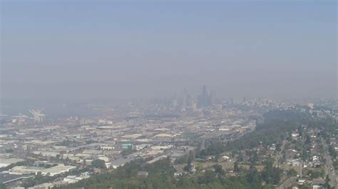 Seattles Air Quality Expected To Improve Thursday After Hitting