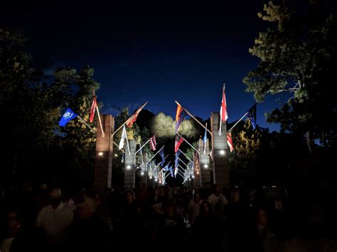 Tips for Visiting Mount Rushmore National Memorial - Tips For Family Trips