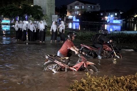 Palembang Banjir Curah Hujan Ektrim Tertinggi Sejak Tahun Sumbagsel