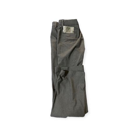 Uniqlo Gray Slacks Womens Fashion Bottoms Other Bottoms On Carousell