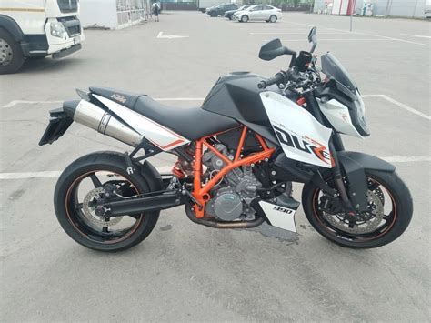 Купить б у KTM Super Duke инжектор передач в Москве белый naked bike года на Авто ру