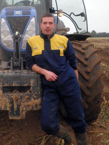 ⑧ HOT STR8 FARMER MAN