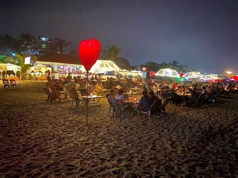 places  enjoy nightlife  goa tips  time  visit