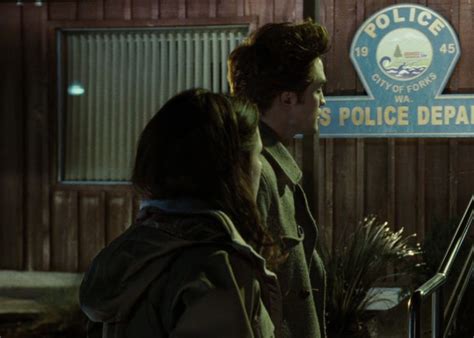 Pin By Kristens Babe On Twilight Screencaps Historical Figures Historical Twilight