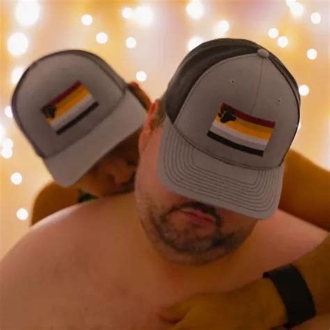 Bear Tops Chaser And Fills His Ass Xhamster