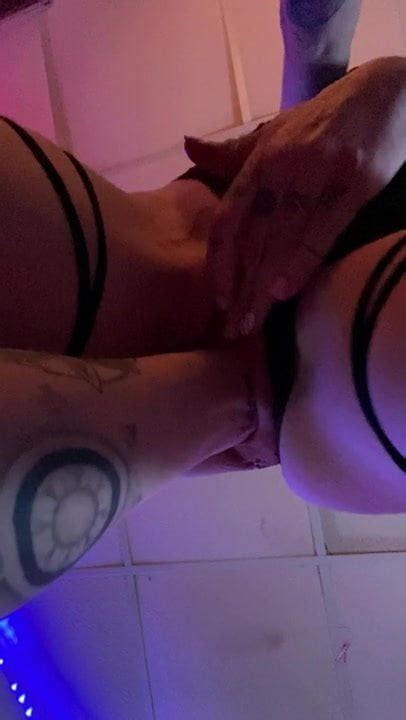 Free Standing And Fingering Porn Videos XHamster