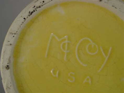 Mccoy Yellow Vase Mark