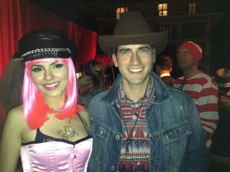 Victoria Justice meztelen - celebworld