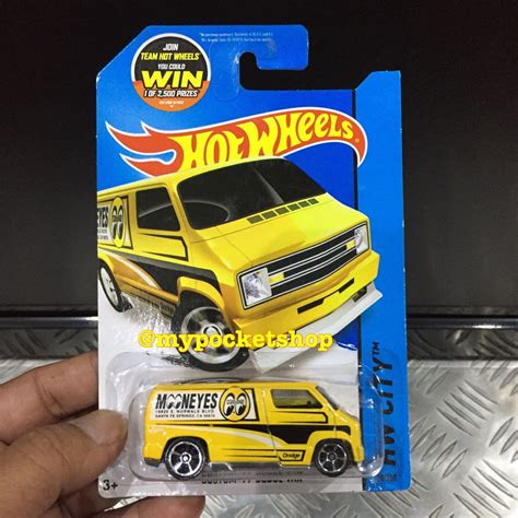 Hot Wheels CUSTOM DODGE VAN Mooneyes Tampo Hotwheels City HW Performance Hobbies