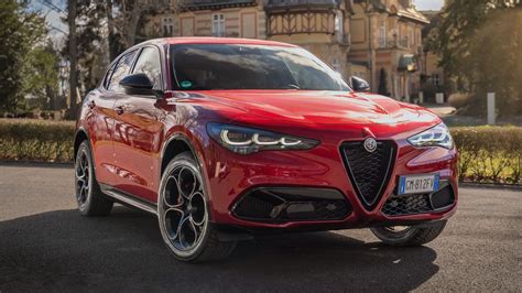 Prova Su Strada Di Alfa Romeo Stelvio Q4 Veloce 2 0 280 CV AT8 AWD