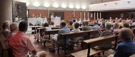 Archidiocesis de Madrid Monseñor Vicente Martín visita la parroquia