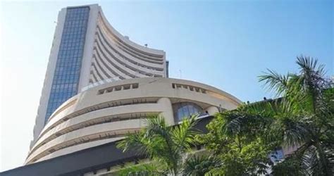 शेयर बाजार में लौटी मजबूती Nifty ने बनाया 23 420 का नया हाई