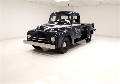 1950 International Harvester L 110 Classic Auto Mall