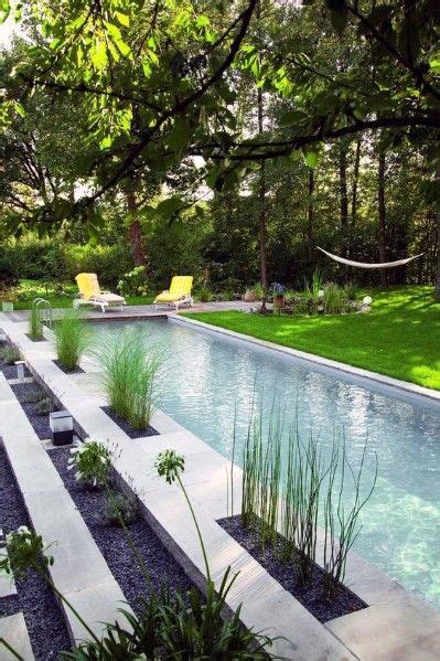 Minimalistic Modern Pool Landscaping Ideas