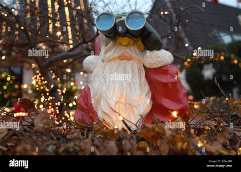 Delmenhorst, Germany. 29th Nov, 2017. View of a decorated and ...