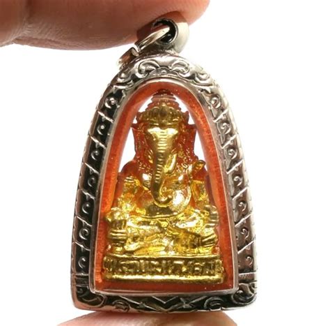 LORD GANESHA PENDANT Hindu God Of Success Ganapati Vinayaka Ganesh