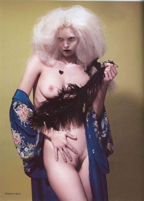 Naked Malgosia Bela Added 07 19 2016 By Thehawk