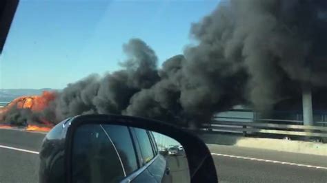 Tr Nsito Muito Condicionado Na Ponte Vasco Da Gama Devido A Ve Culo Em